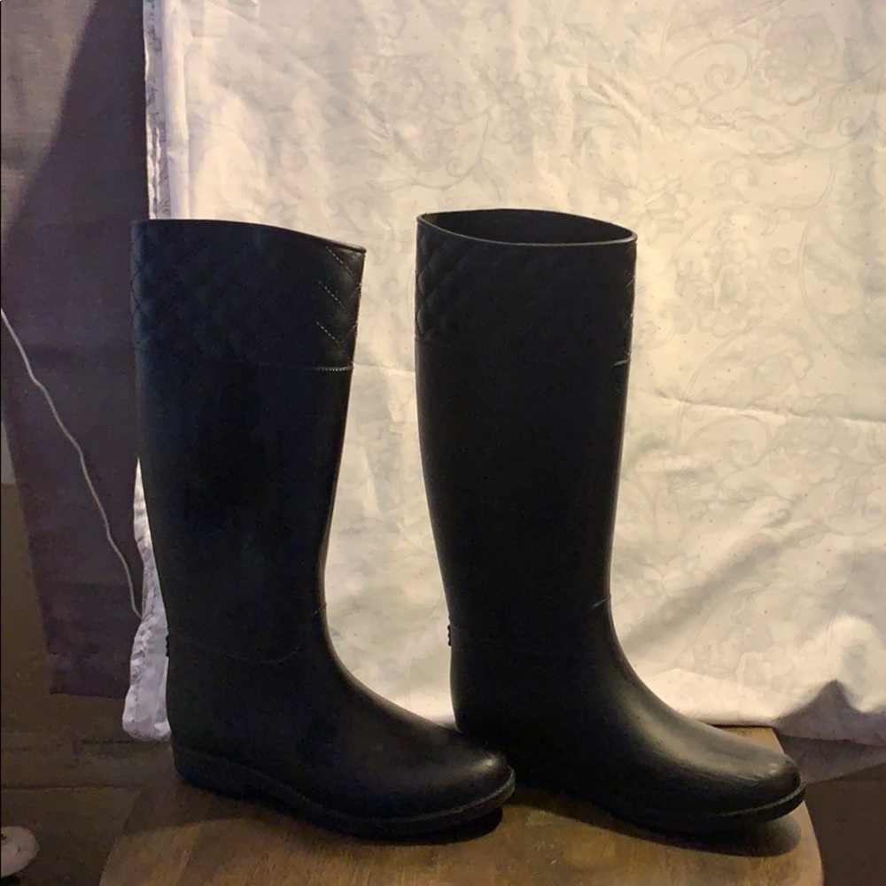 Women rain boots